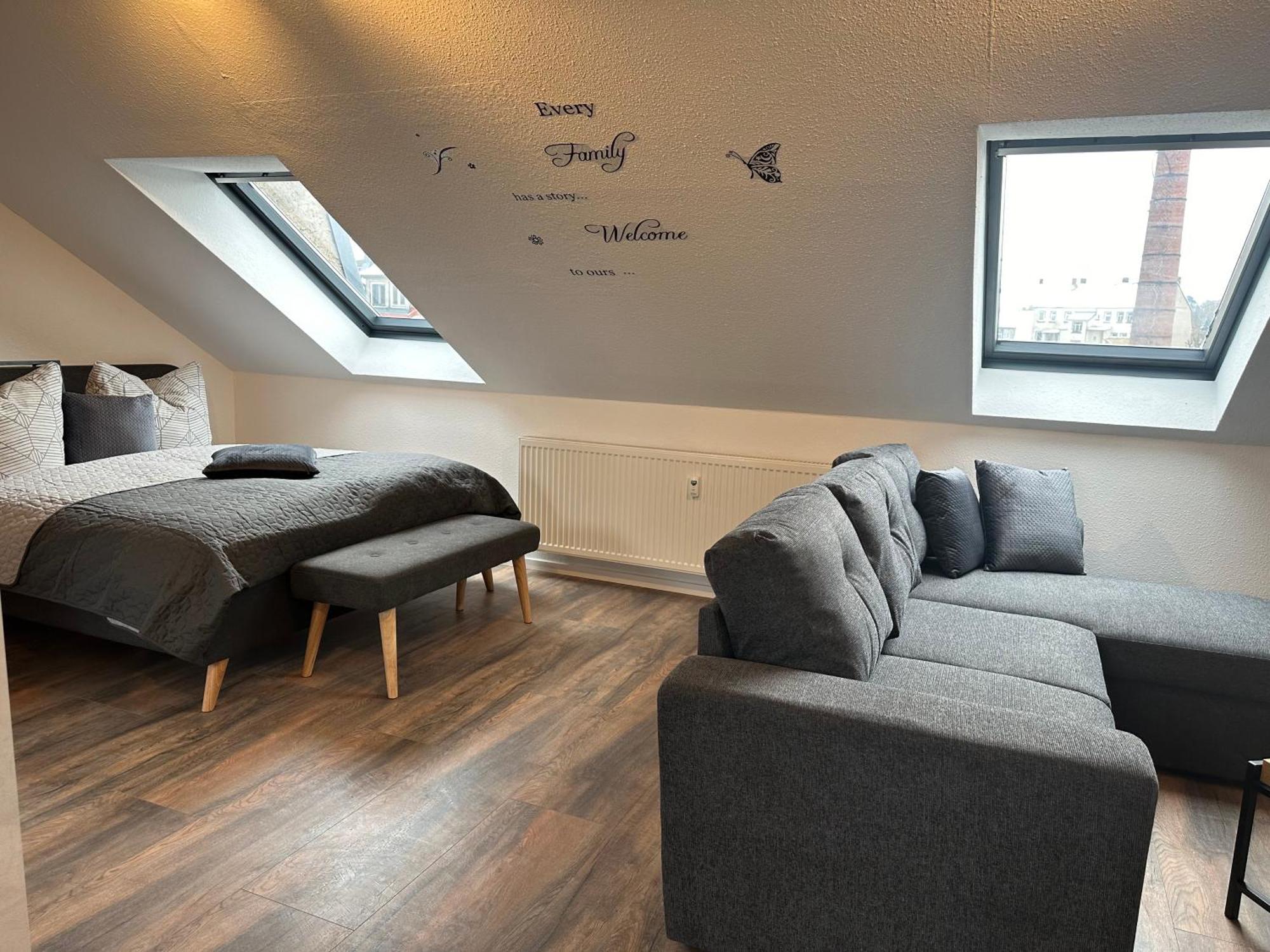 Ferienwohnung Zeitz - Weisse Elster Apartment Екстериор снимка
